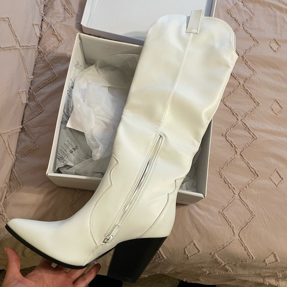 Knee high cowboy boots - Picture 3 of 5